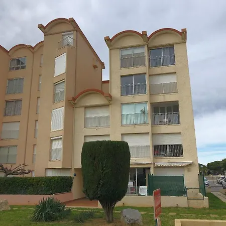 Apartment Les Palmiers De Gruissan, T2, Vue Port !